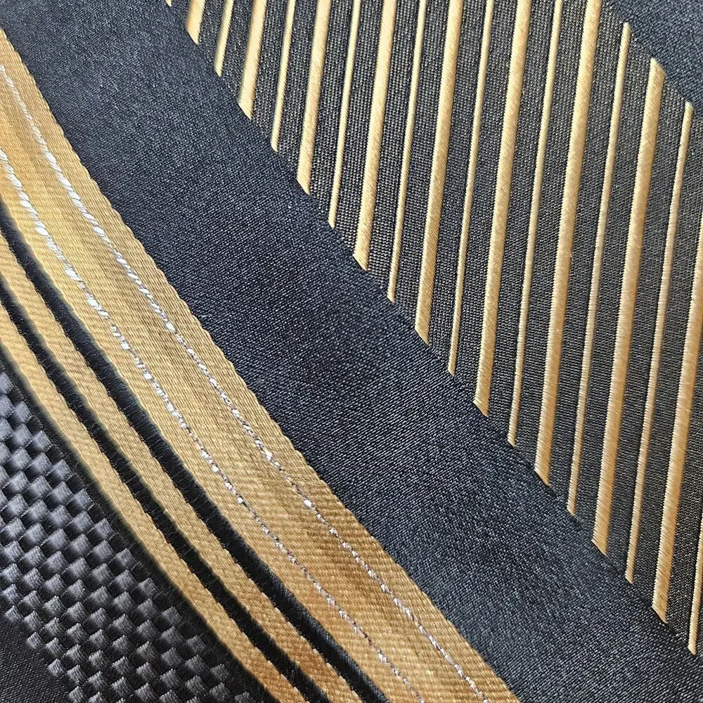 Ferucci Men's Repp Tie Black & Gold Office Executive 90% Silk Shiny gold thread